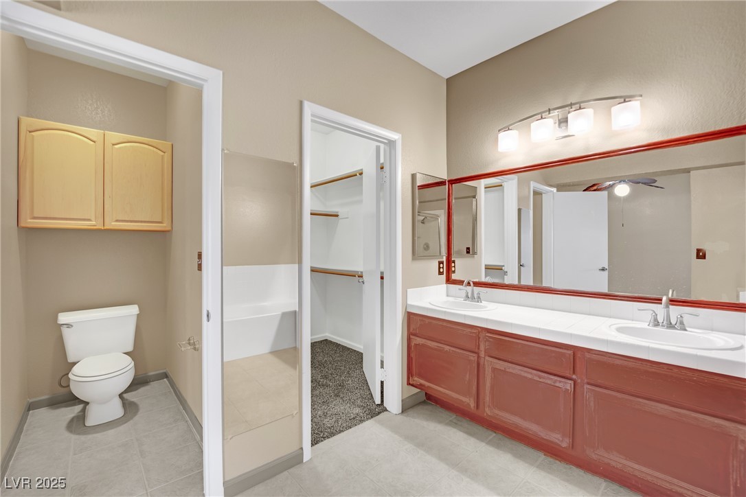 476 Tiger Lily Way