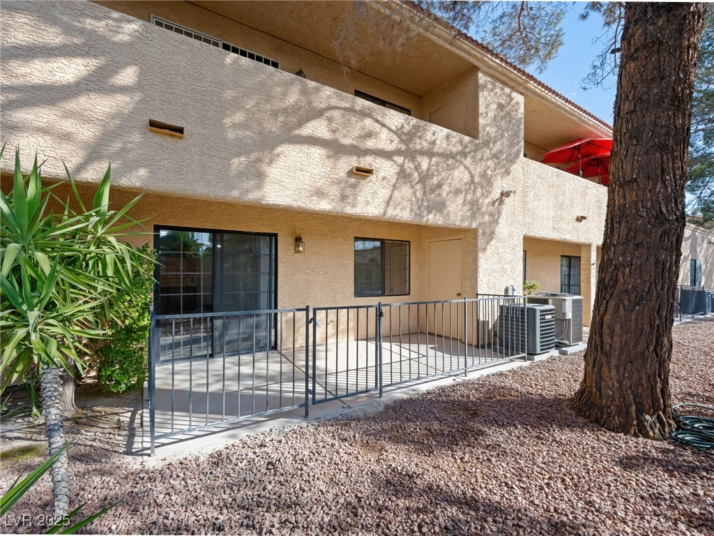 2851 South Valley View Boulevard 1150