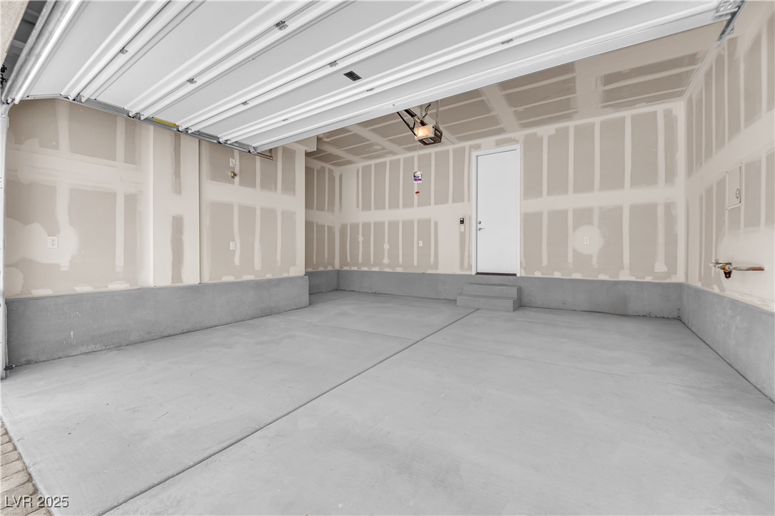 11407 Ethereal Landing Avenue