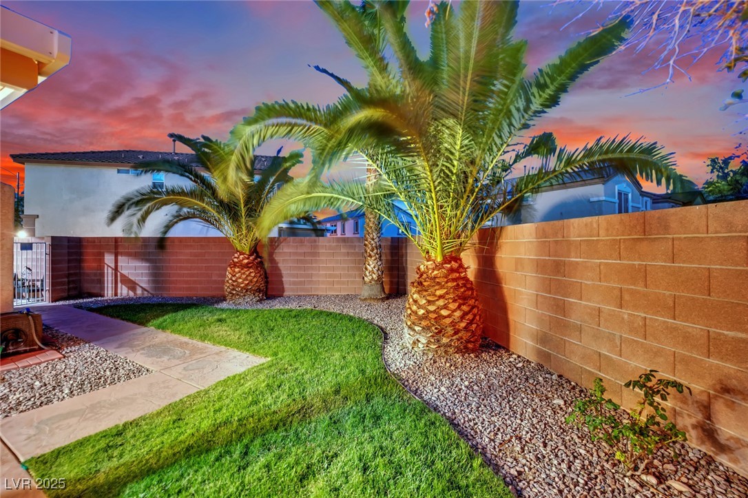 6187 Novelty Street