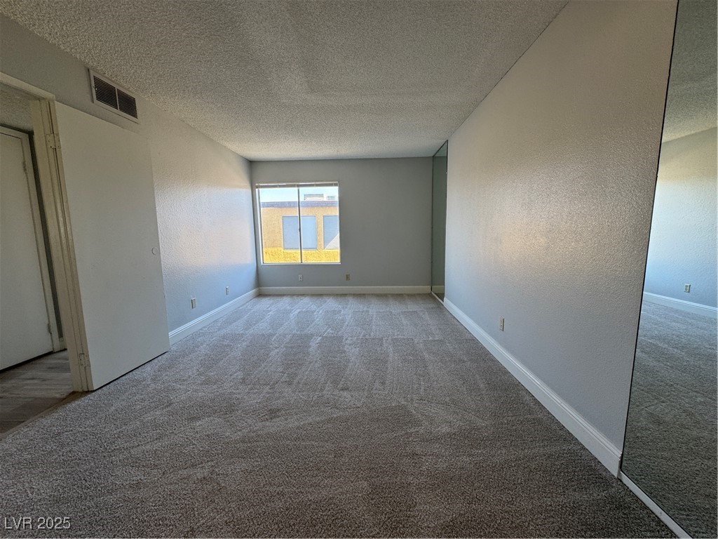 1460 Hialeah Drive D