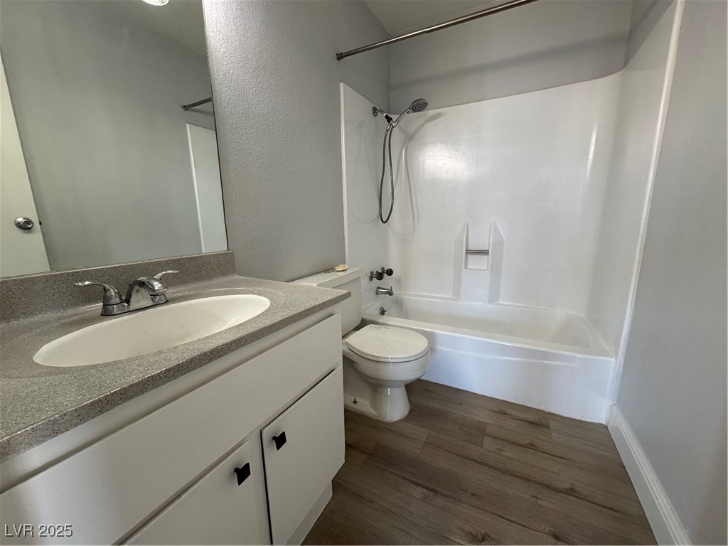 1460 Hialeah Drive D