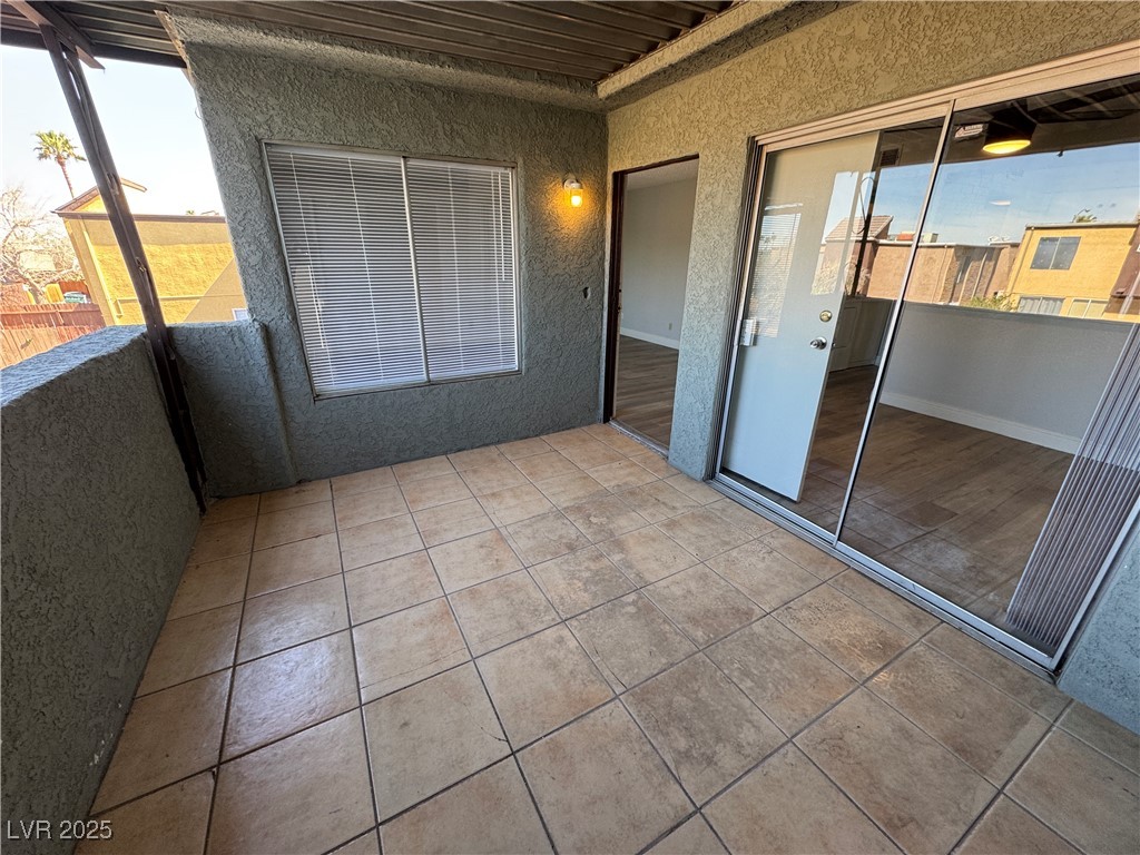 1460 Hialeah Drive D