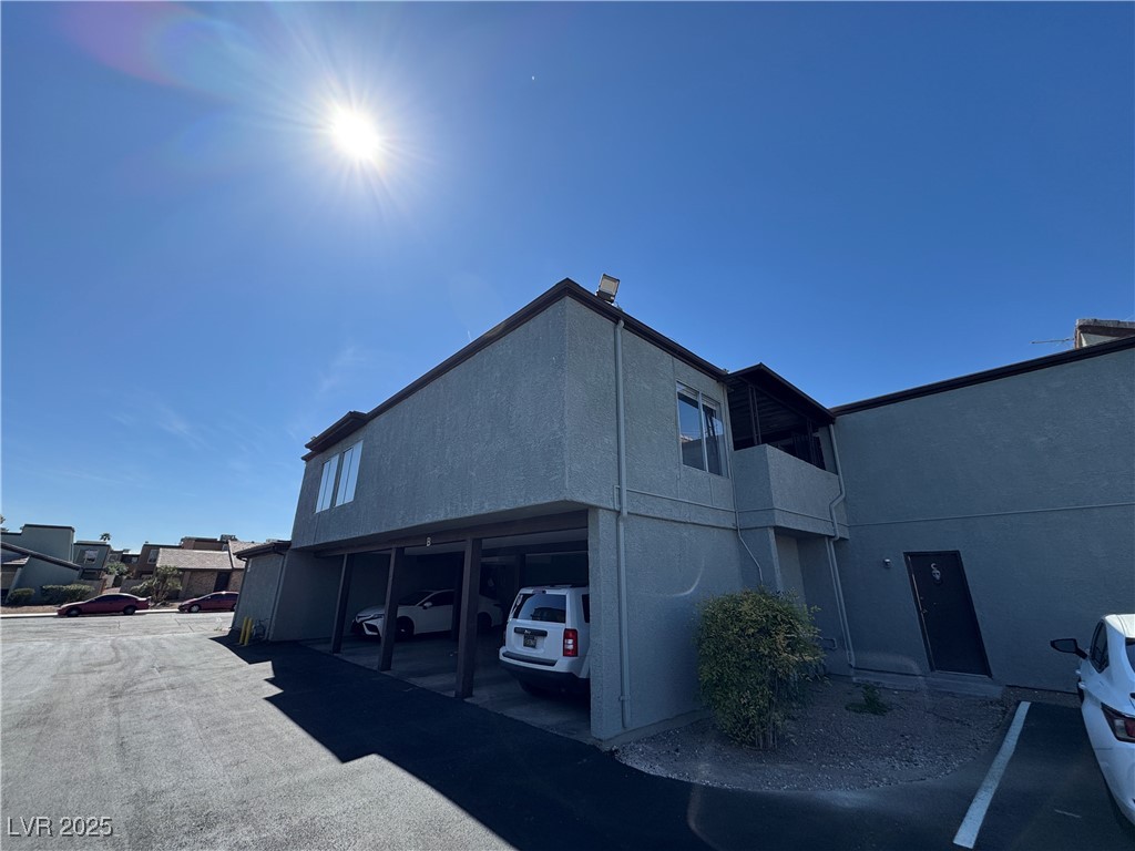 1460 Hialeah Drive D
