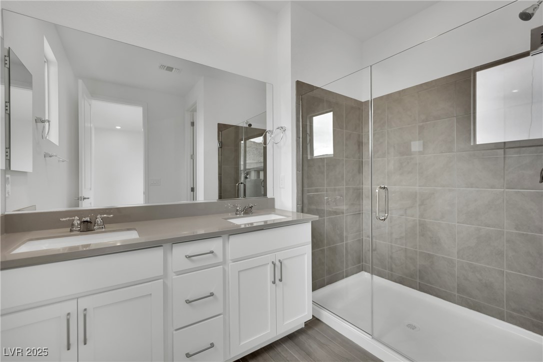 11422 Crimson Ledge Avenue