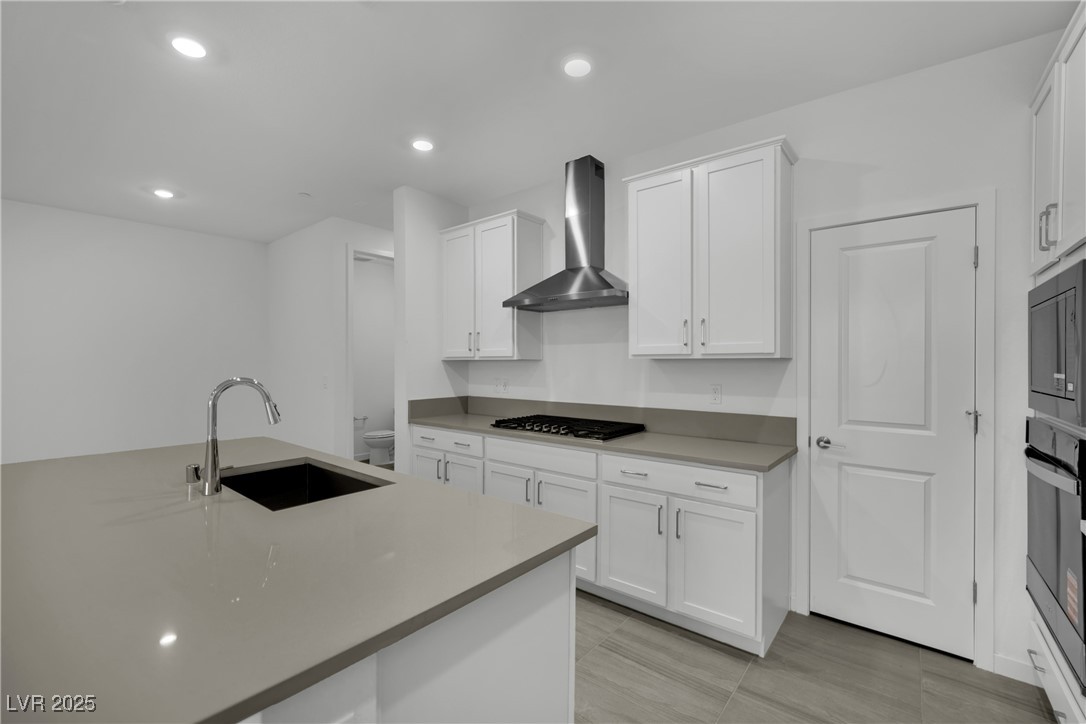 11422 Crimson Ledge Avenue