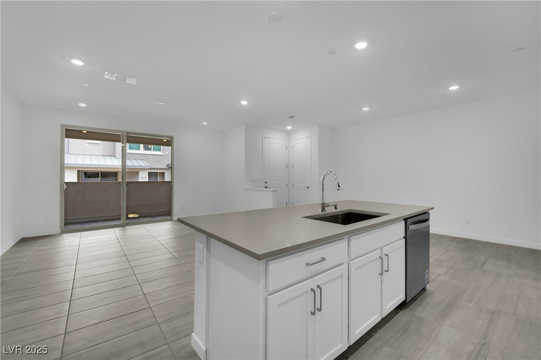 11422 Crimson Ledge Avenue