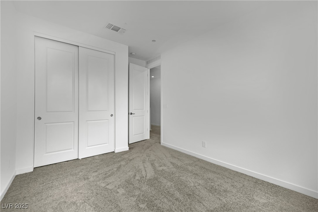 11422 Crimson Ledge Avenue