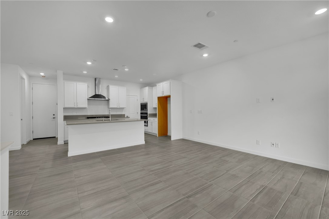 11422 Crimson Ledge Avenue