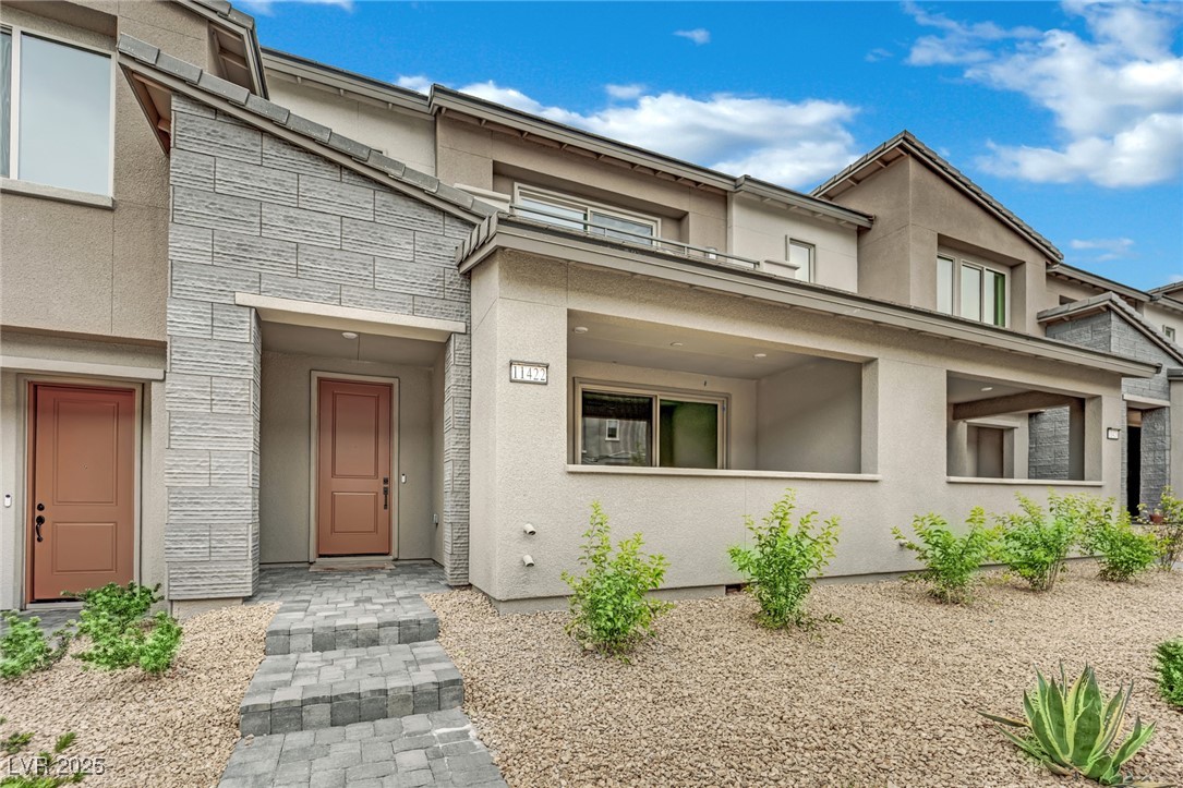 11422 Crimson Ledge Avenue