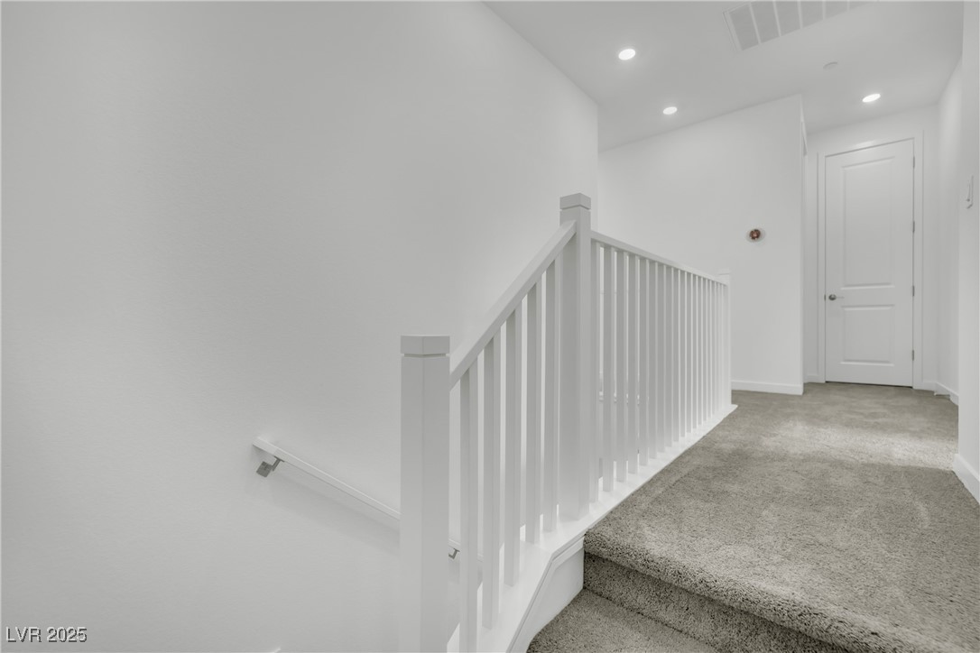 11422 Crimson Ledge Avenue