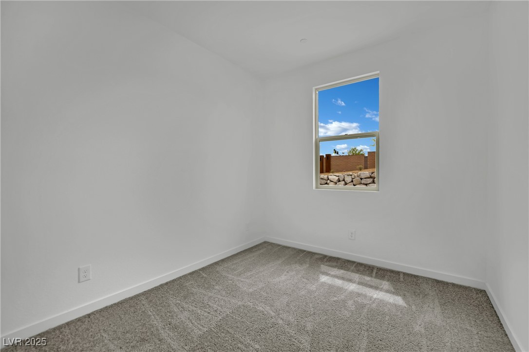 11422 Crimson Ledge Avenue