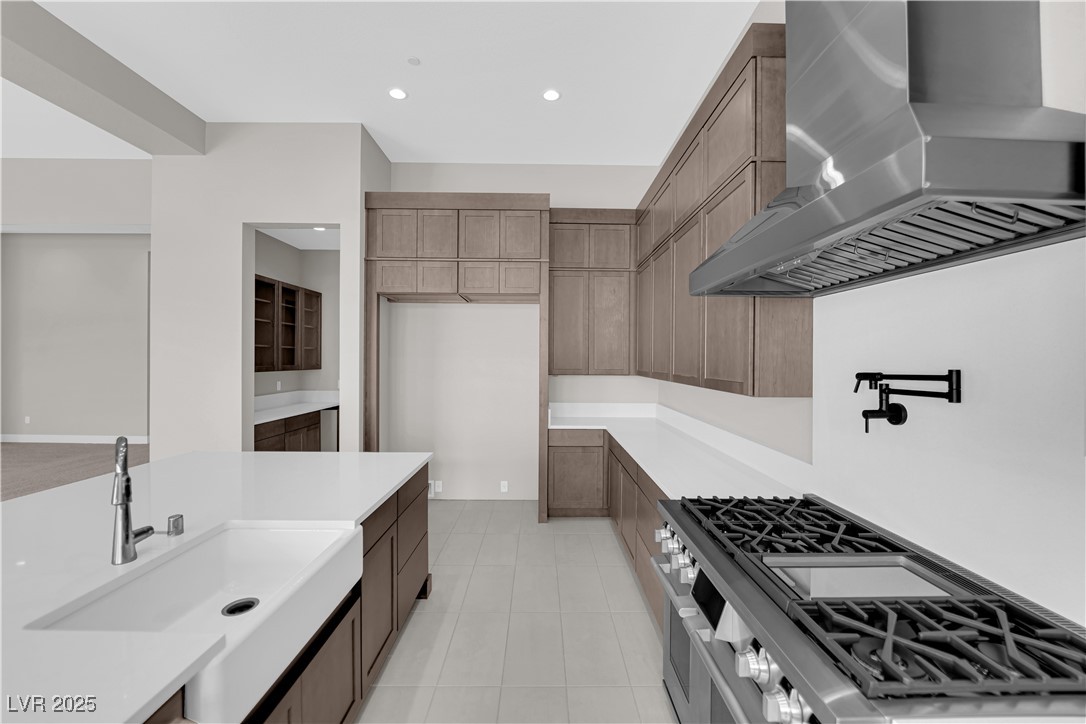 4778 Outlook Peak Street