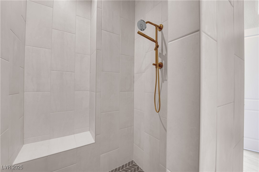 4778 Outlook Peak Street