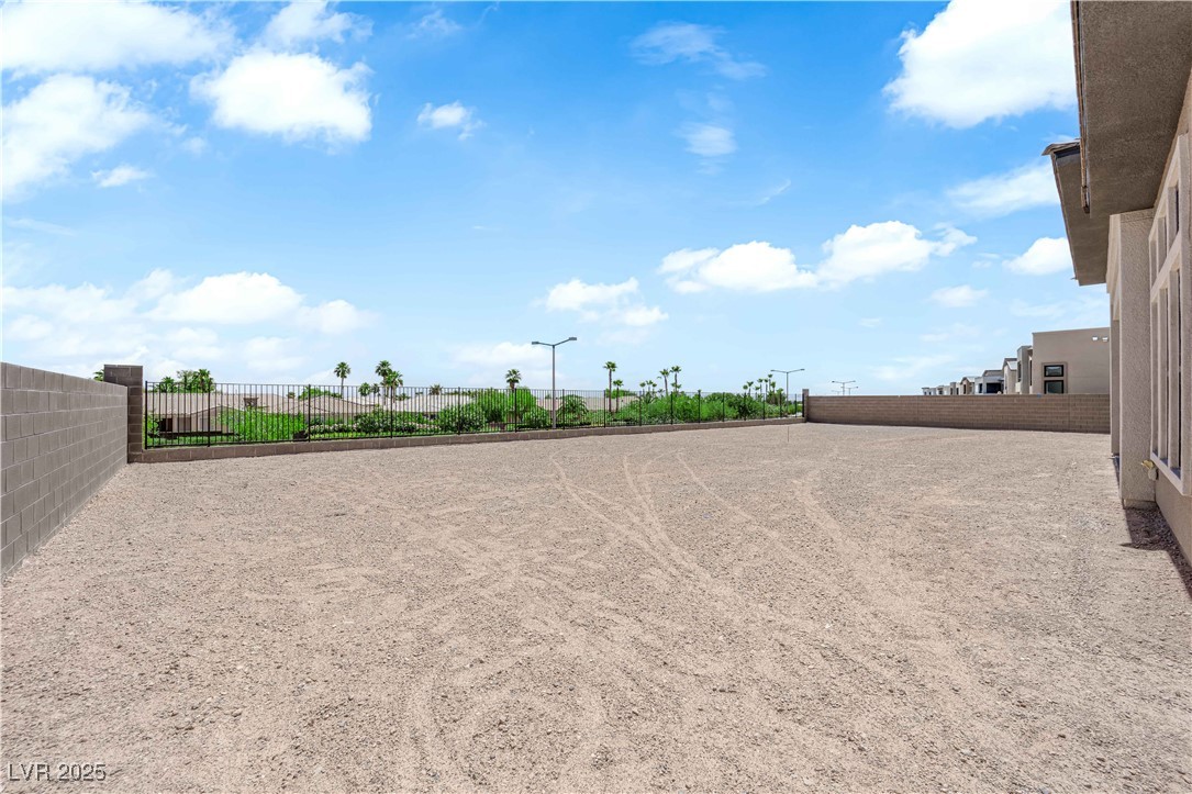 4778 Outlook Peak Street