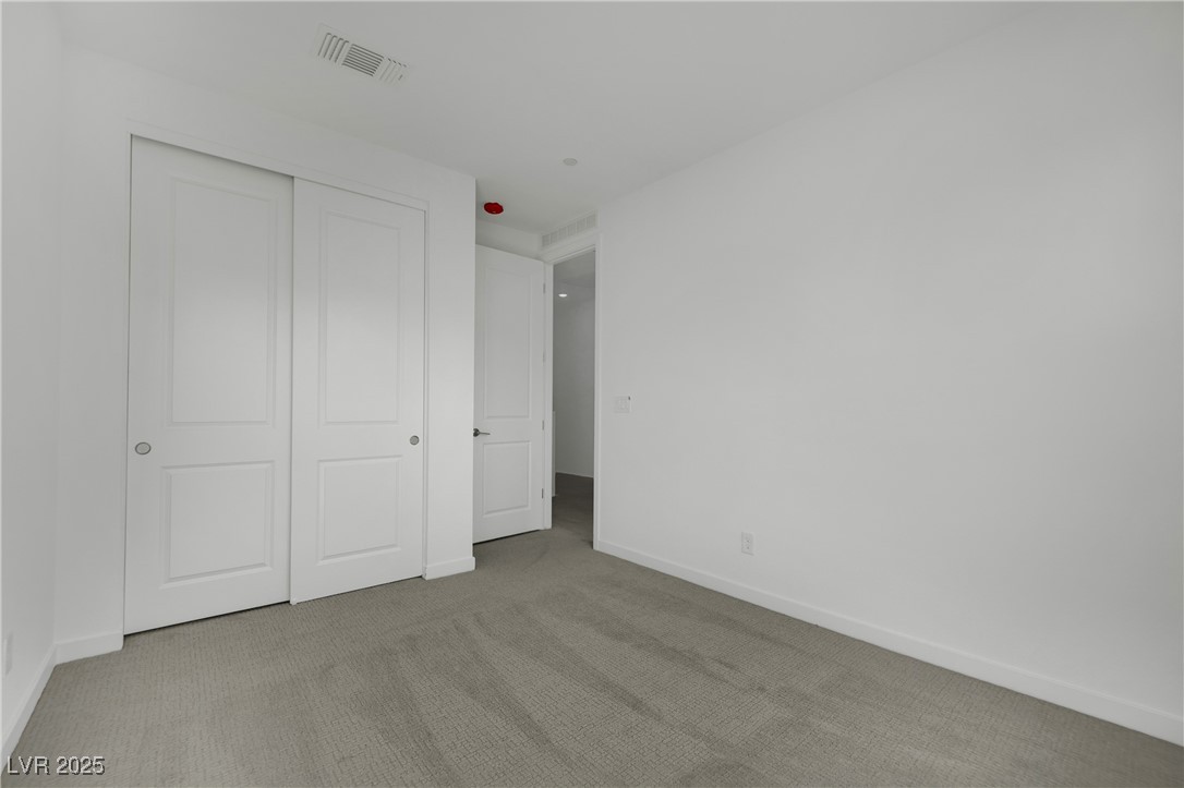 11476 Panoledge Avenue