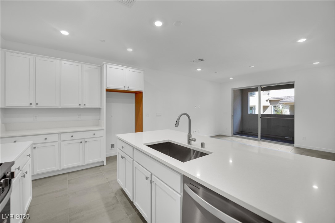 11476 Panoledge Avenue