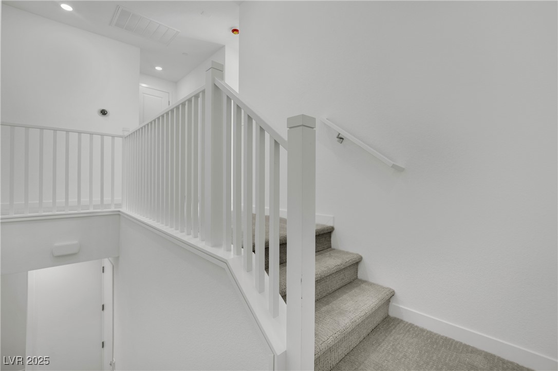 11476 Panoledge Avenue