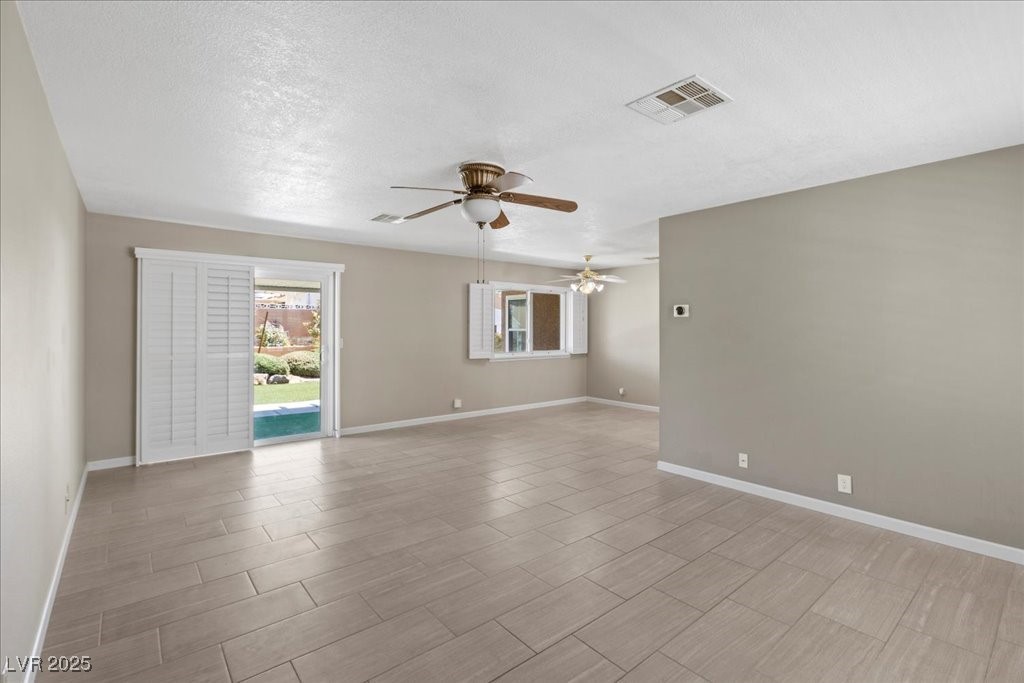 2262 Heavenly View Drive