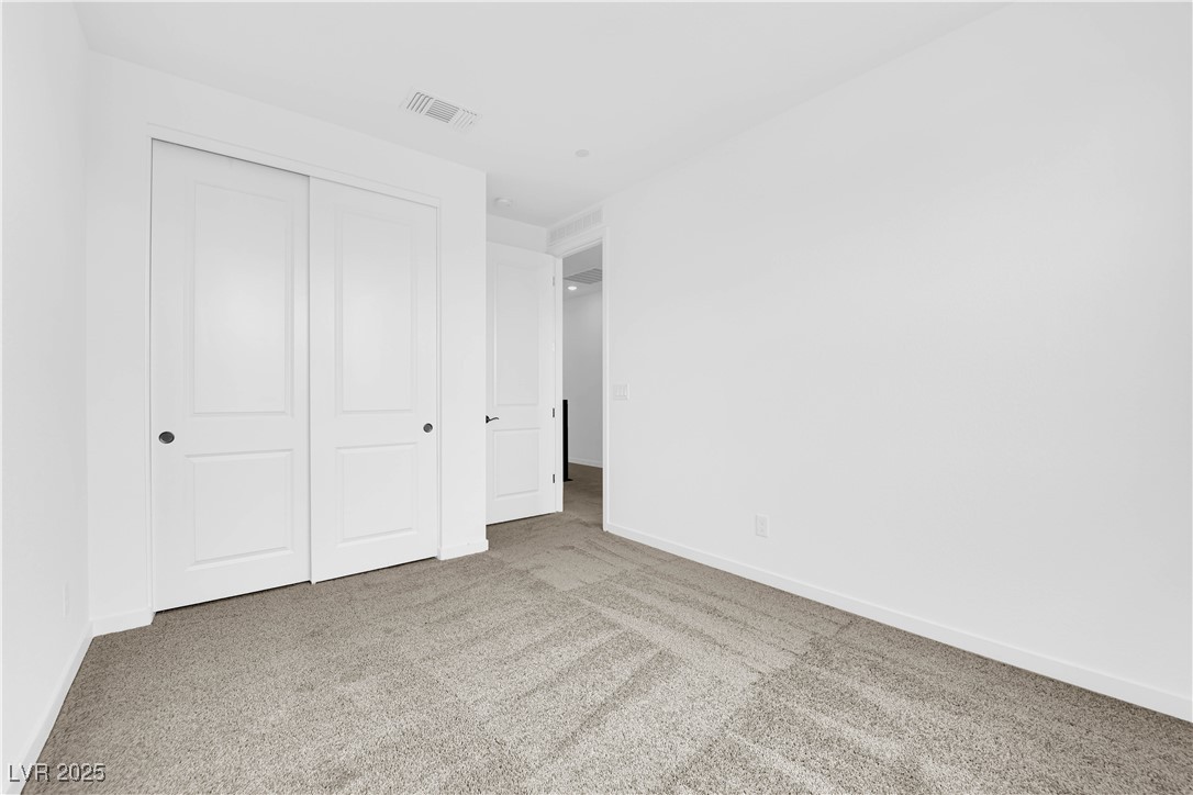 11398 Crimson Ledge Avenue