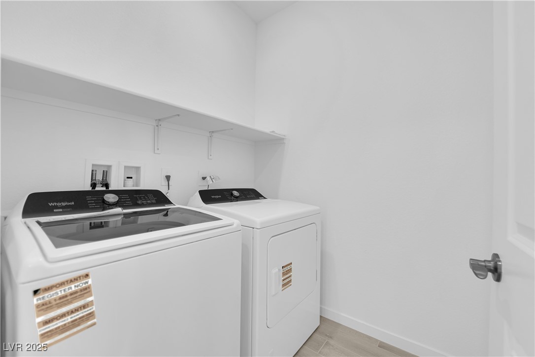 11398 Crimson Ledge Avenue