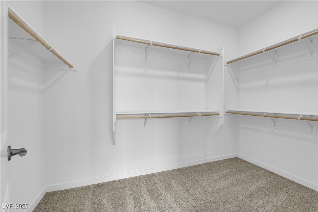 11398 Crimson Ledge Avenue