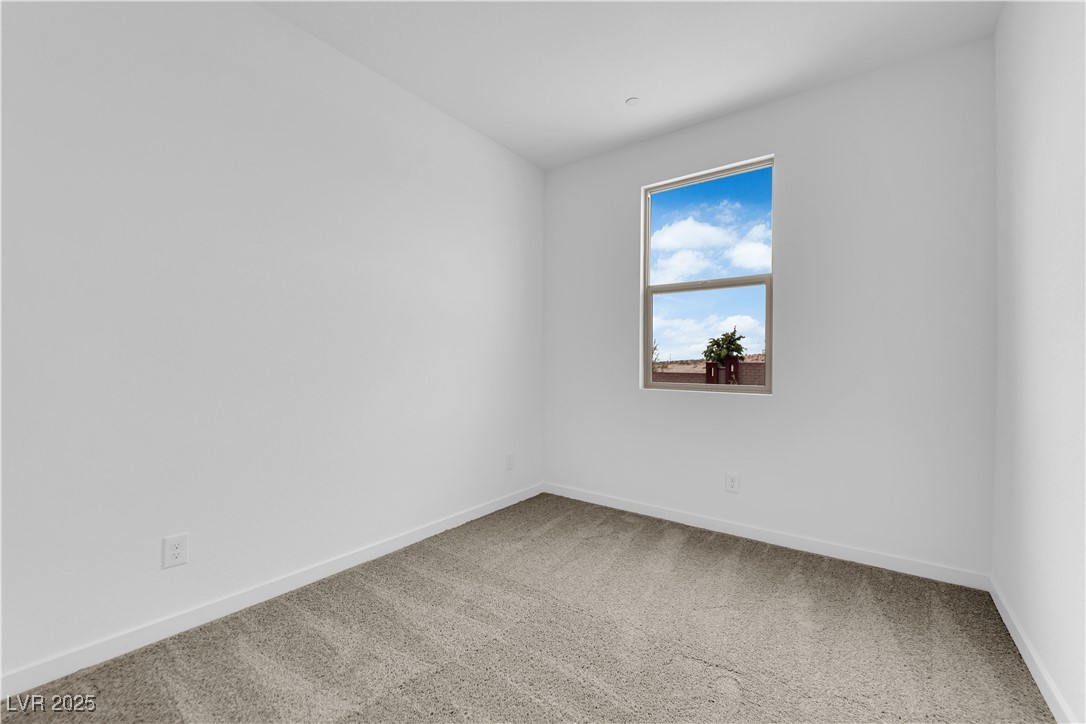 11398 Crimson Ledge Avenue