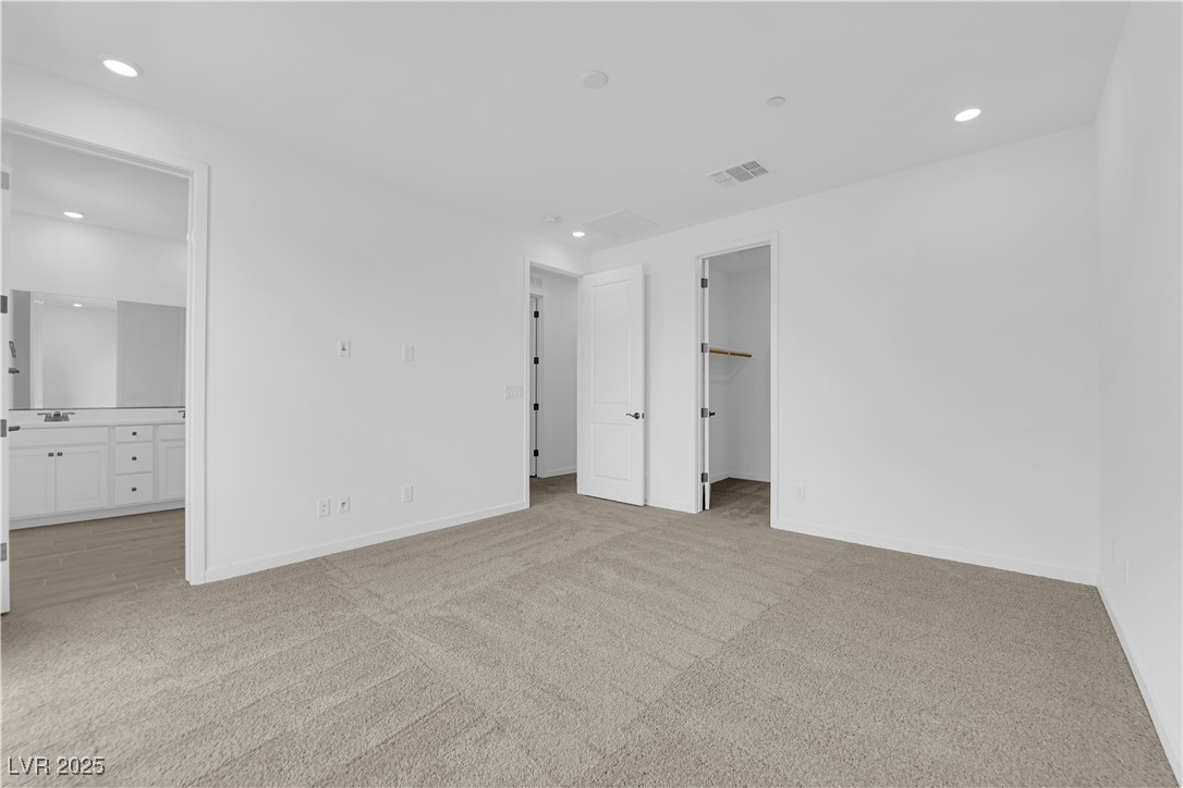 11398 Crimson Ledge Avenue