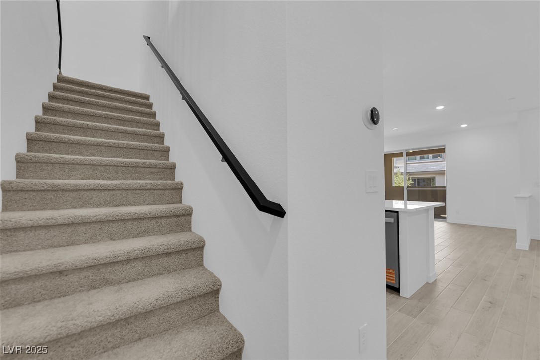 11398 Crimson Ledge Avenue