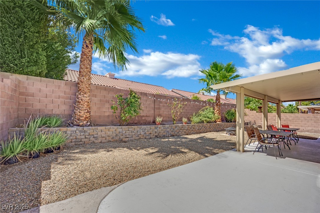 1921 Donnington Court