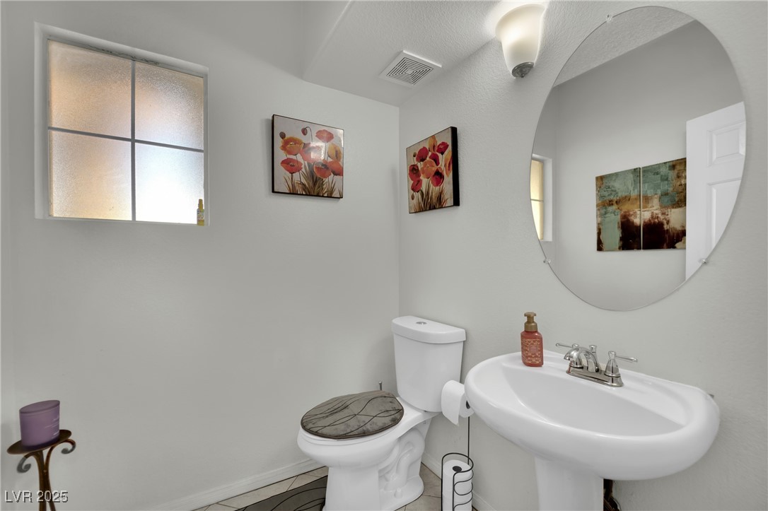 1921 Donnington Court