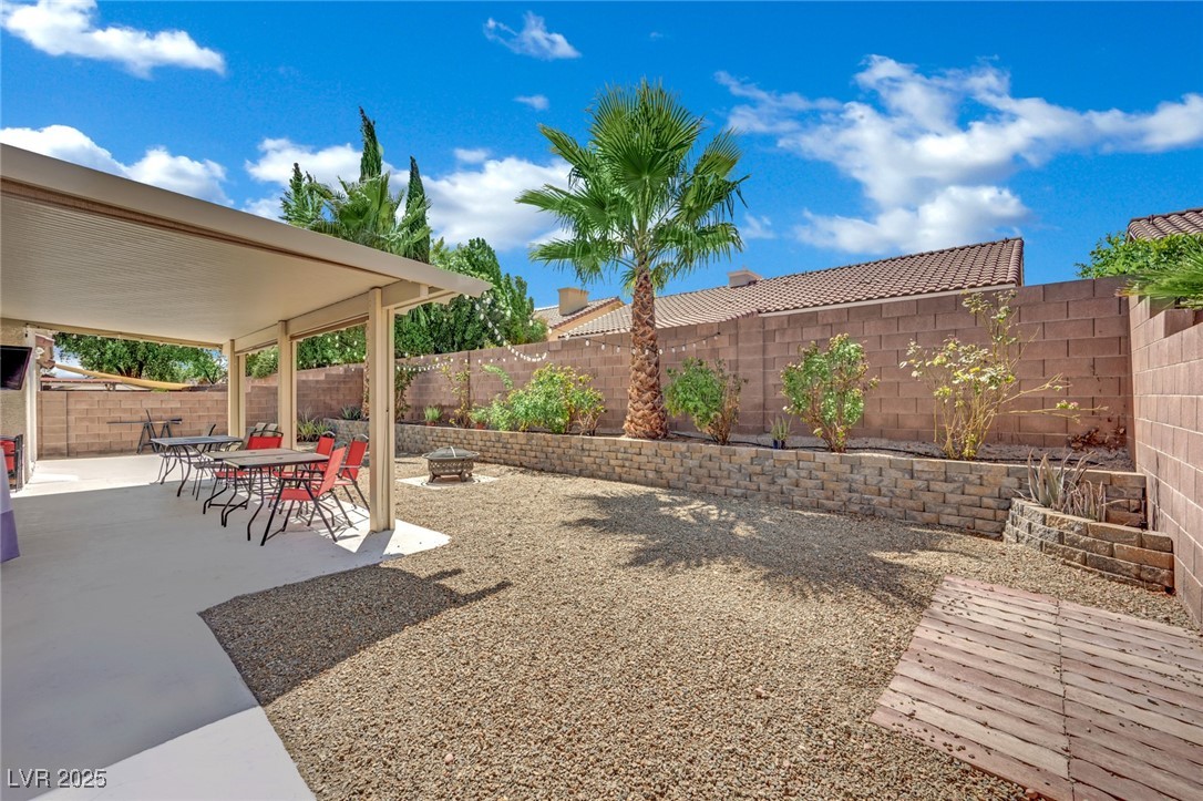 1921 Donnington Court