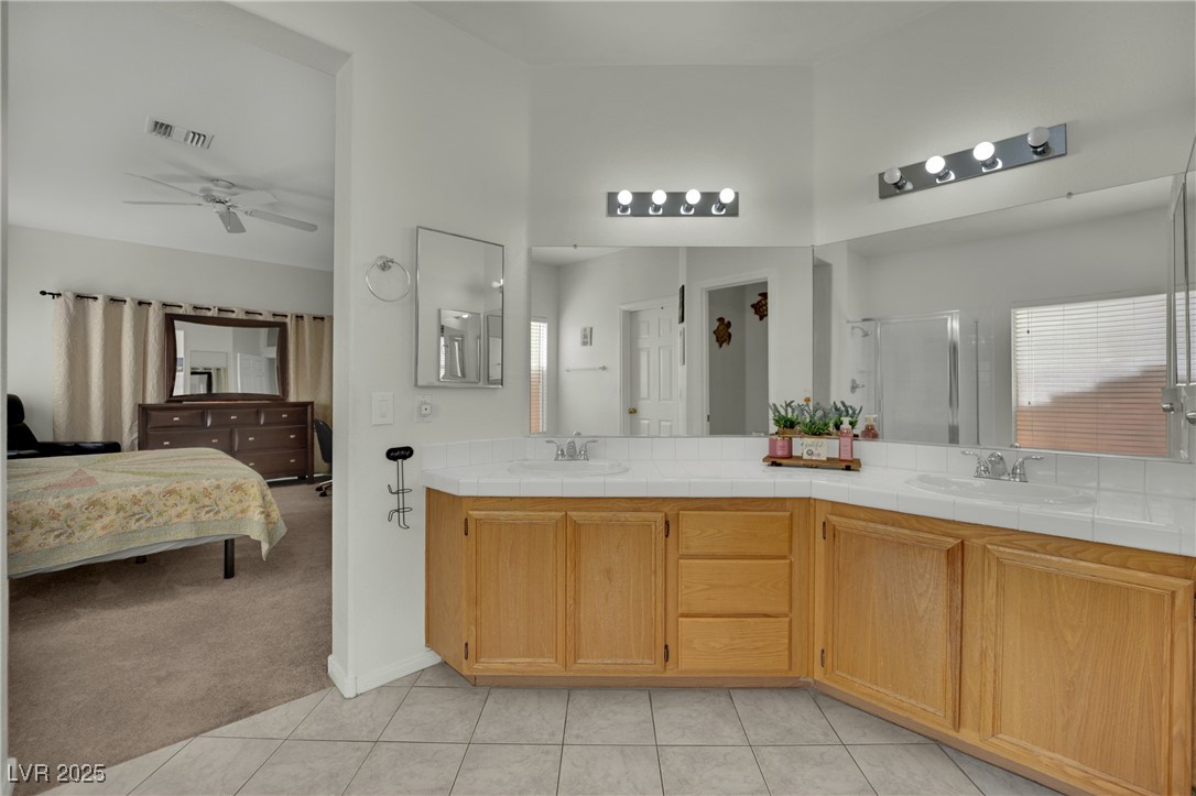 1921 Donnington Court