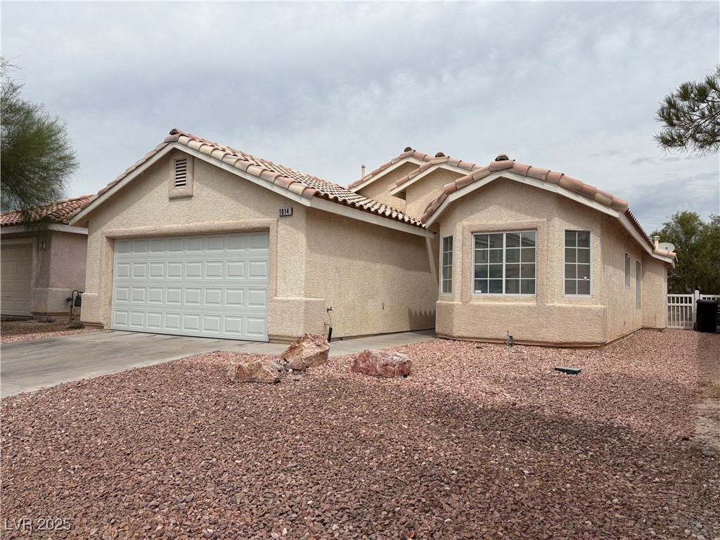 1014 Emerald Stone Avenue