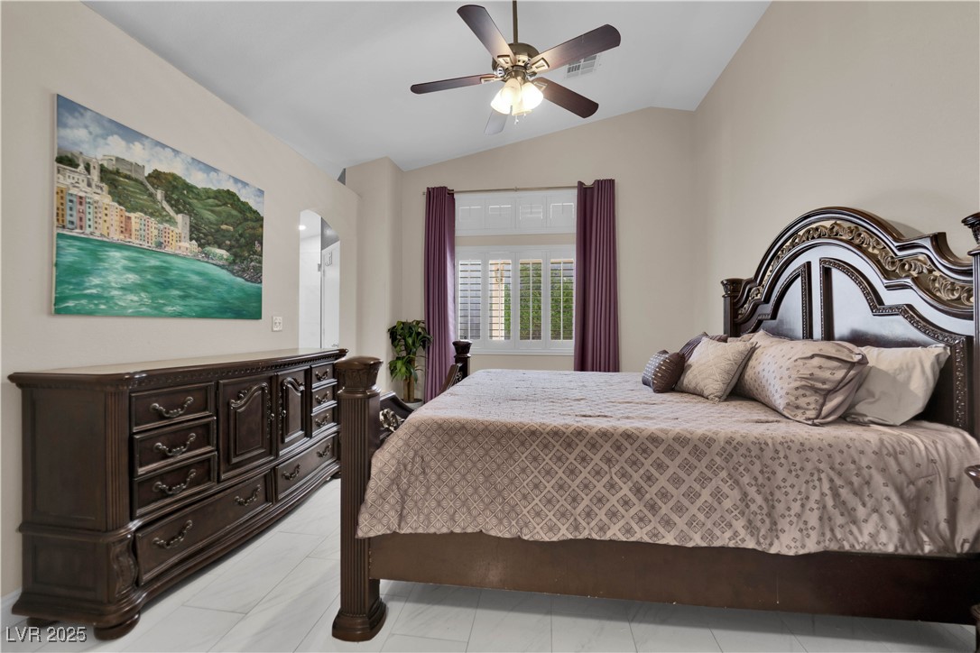 8940 Sandy Slate Way