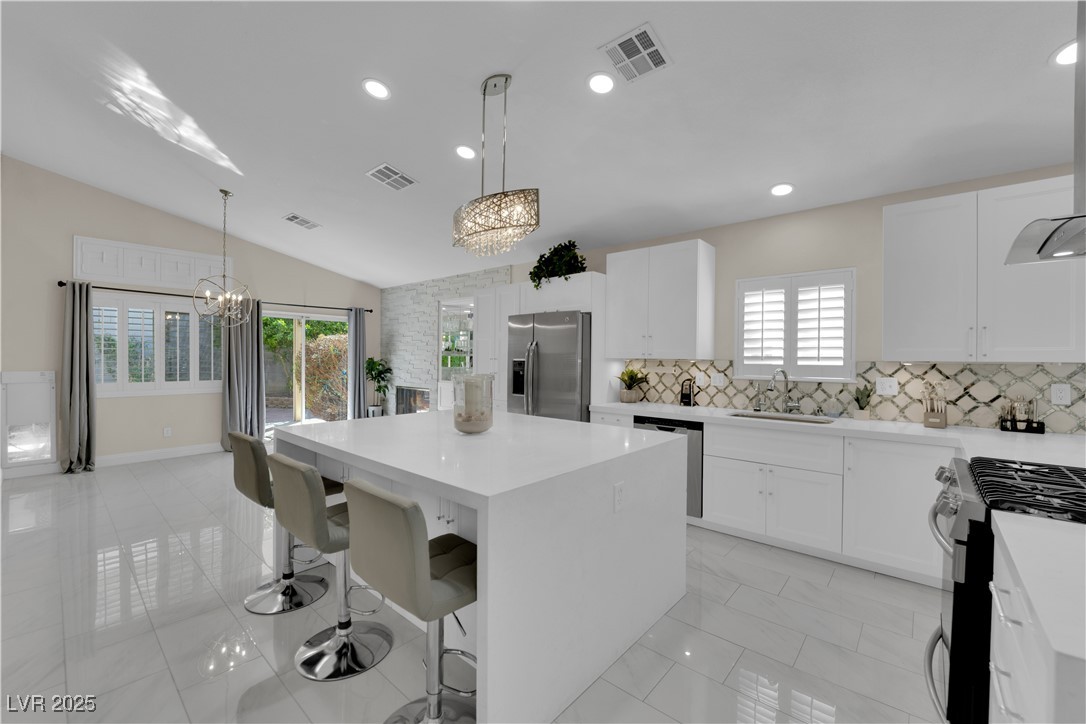 8940 Sandy Slate Way