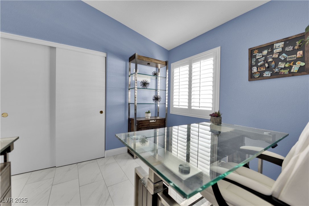 8940 Sandy Slate Way