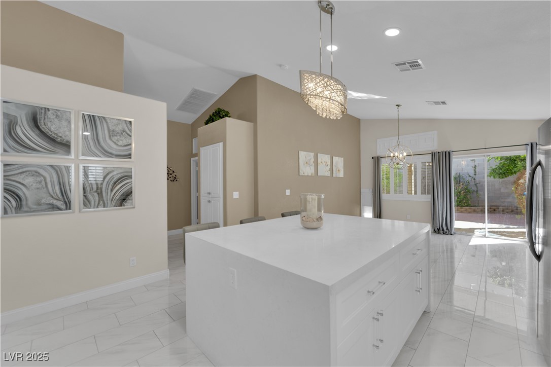 8940 Sandy Slate Way