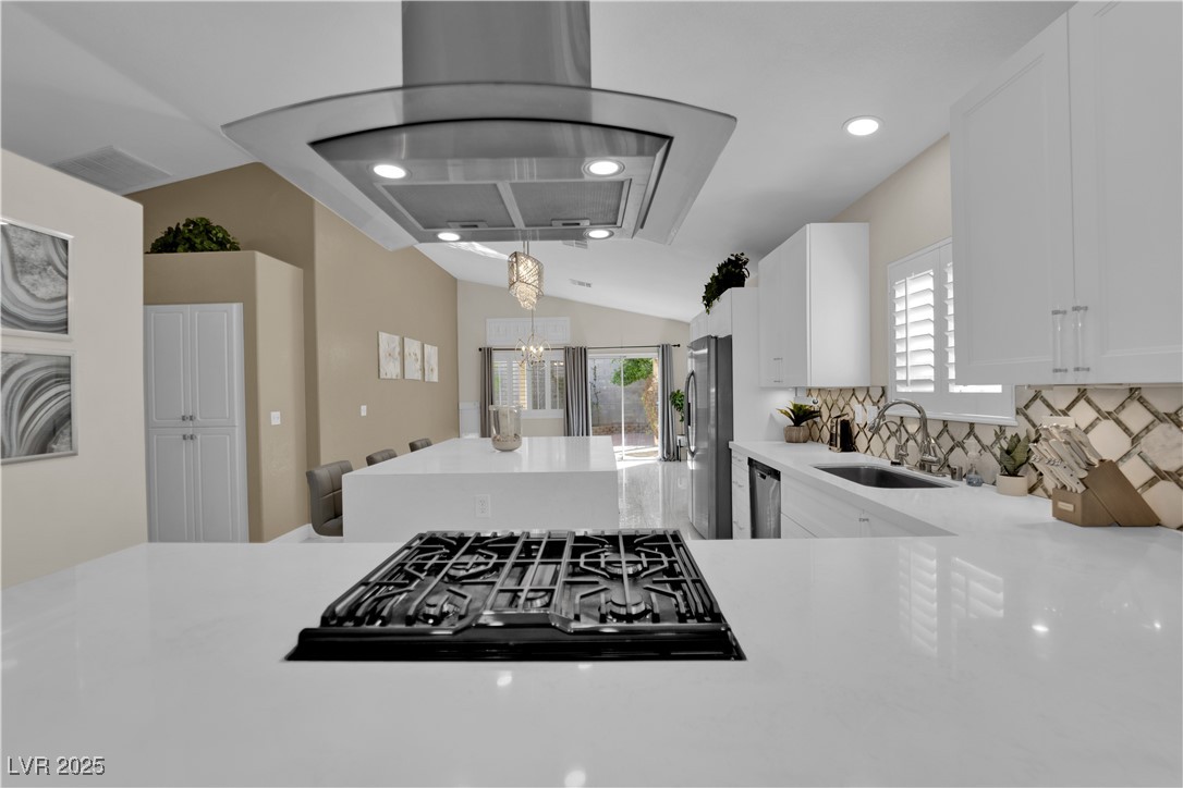 8940 Sandy Slate Way