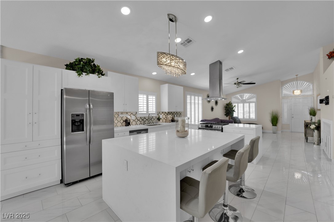 8940 Sandy Slate Way