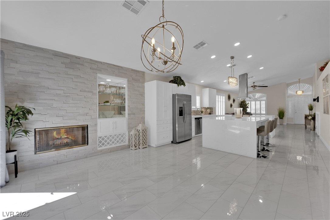 8940 Sandy Slate Way