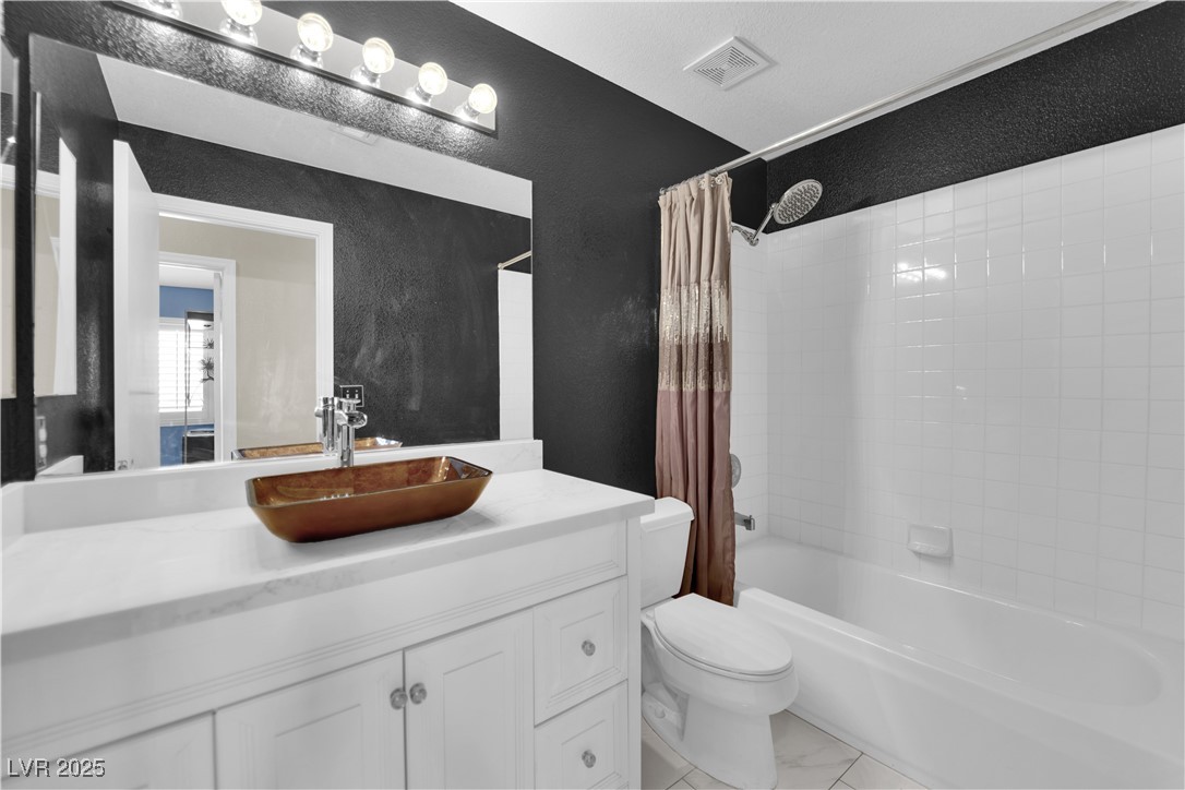 8940 Sandy Slate Way