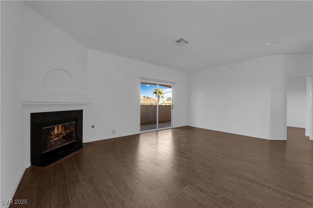 1605 Crimson Hills Drive 204