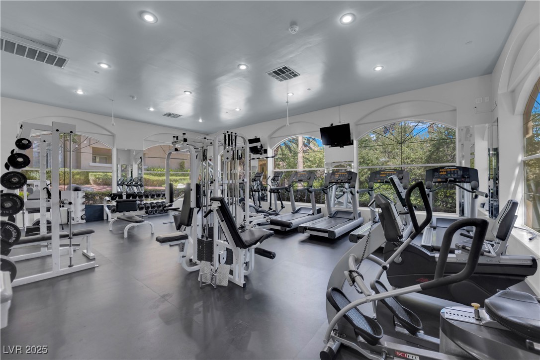 1605 Crimson Hills Drive 204