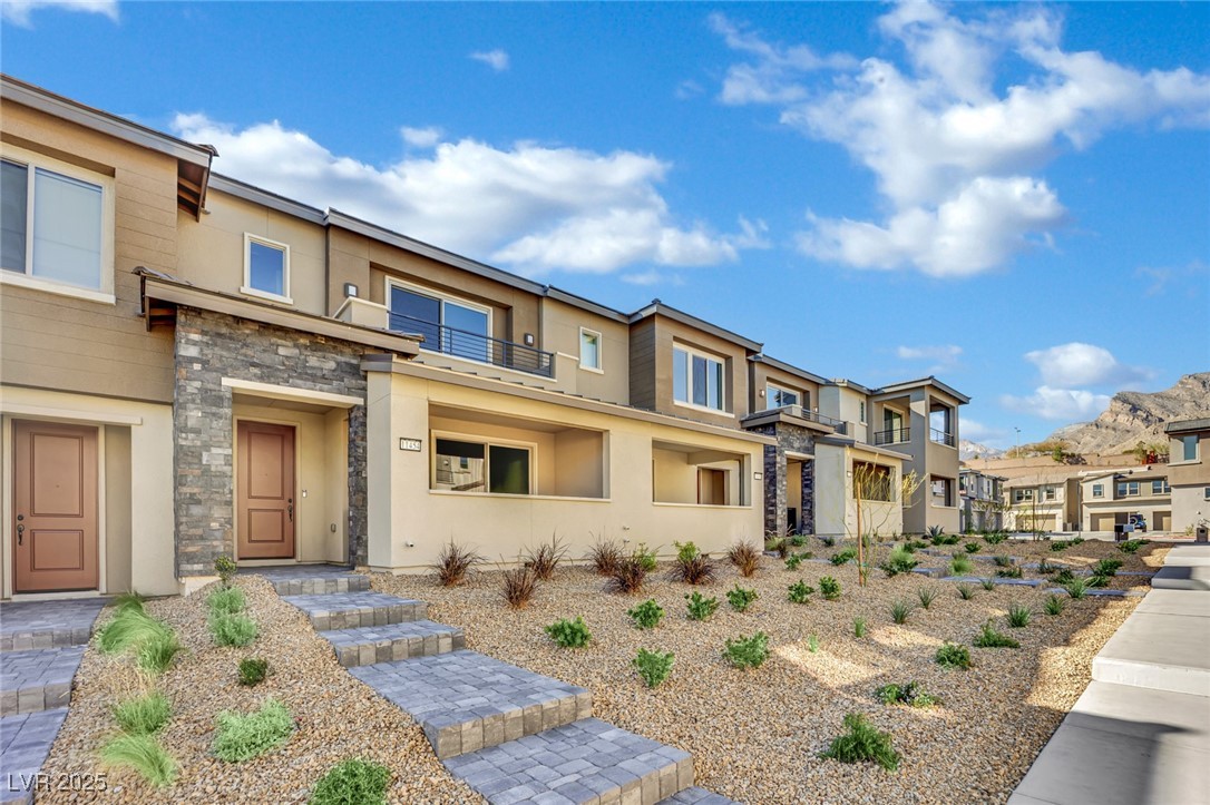 11454 Crimson Ledge Avenue