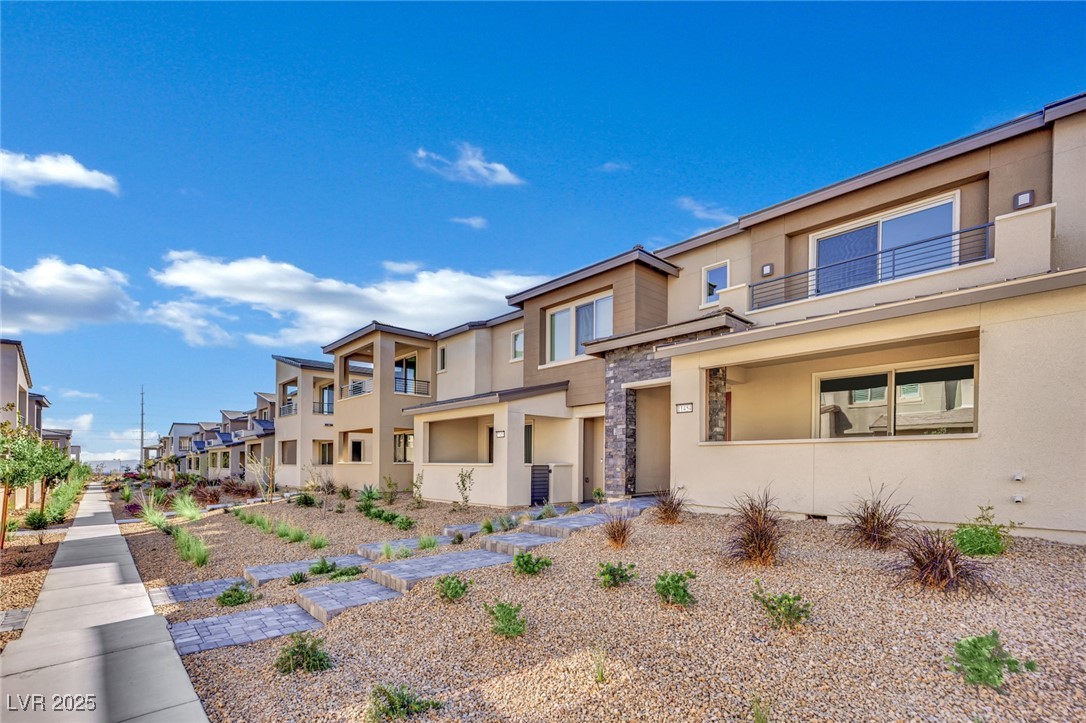 11454 Crimson Ledge Avenue