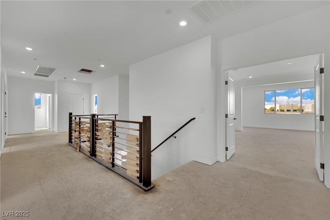 7121 Painted Skyline Street