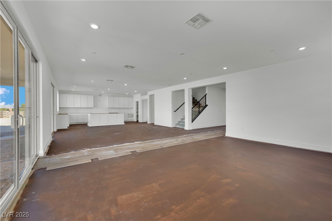 7121 Painted Skyline Street