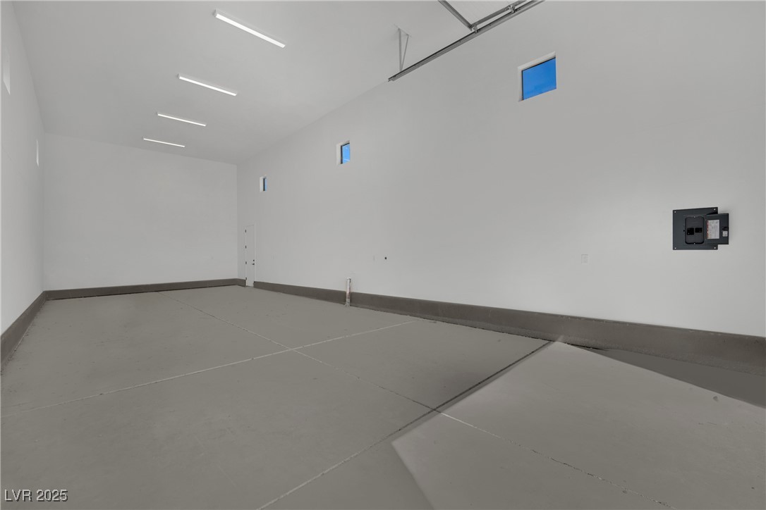 7118 Painted Skyline Street