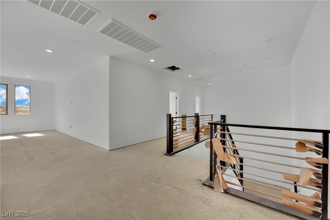 7118 Painted Skyline Street